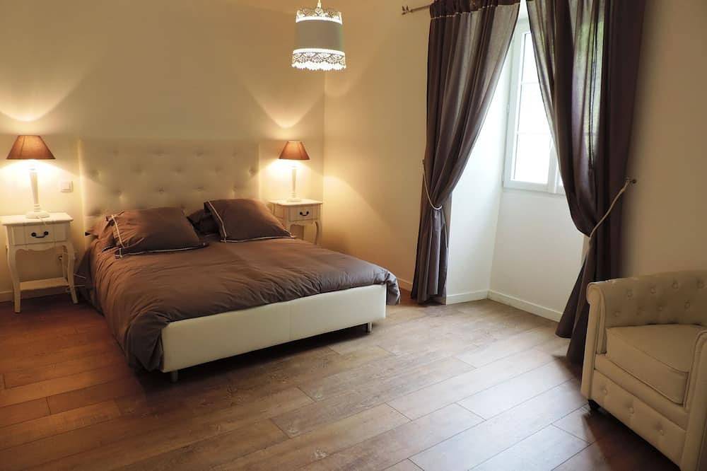 Landhaus mit großem Südwest-Pool 16 Personen 6 Schlafzimmer in Blaymont, Agen und Umgebung