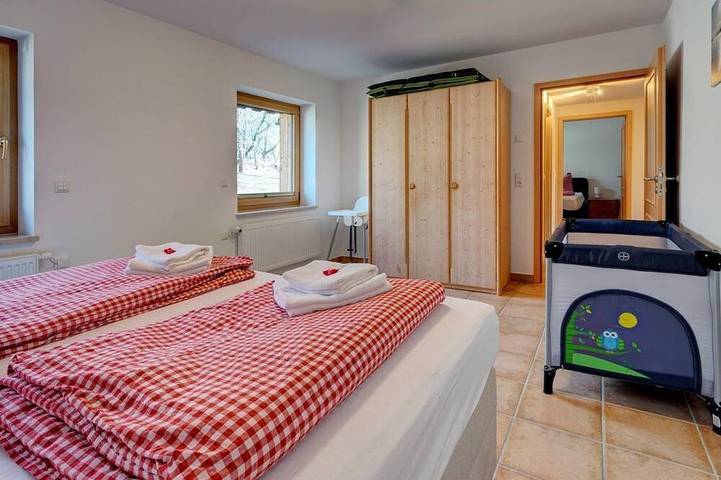 Ferienwohnung für 4 Personen, mit Balkon in Talsperre Pöhl - 2