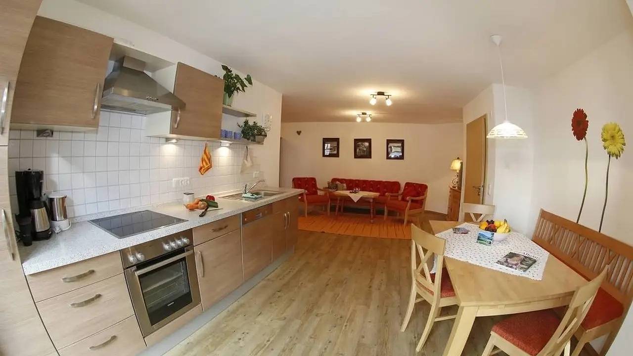 Ganze Ferienwohnung, Ferienwohnung für 4 Personen (85 m²) in Wertach in Wertach, Bayerisch Schwaben