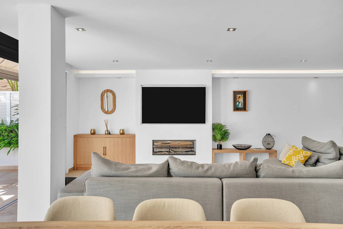 Feriehus for 11 personer med hage in Playa de Casablanca, Marbella