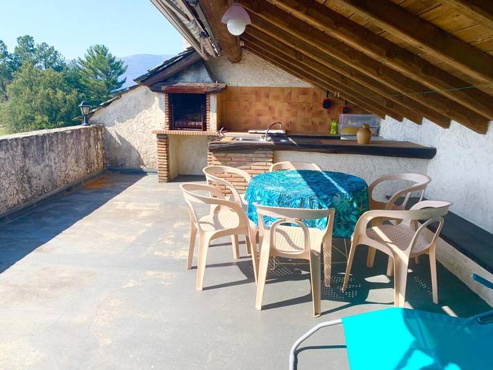 Location de vacances pour 4 personnes, avec vue et terrasse, animaux acceptés à Aujac - 2