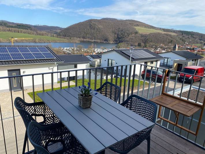 Ferienhaus für 4 Personen, mit Sauna und Ausblick sowie Seeblick und Garten in Diemelsee - 3
