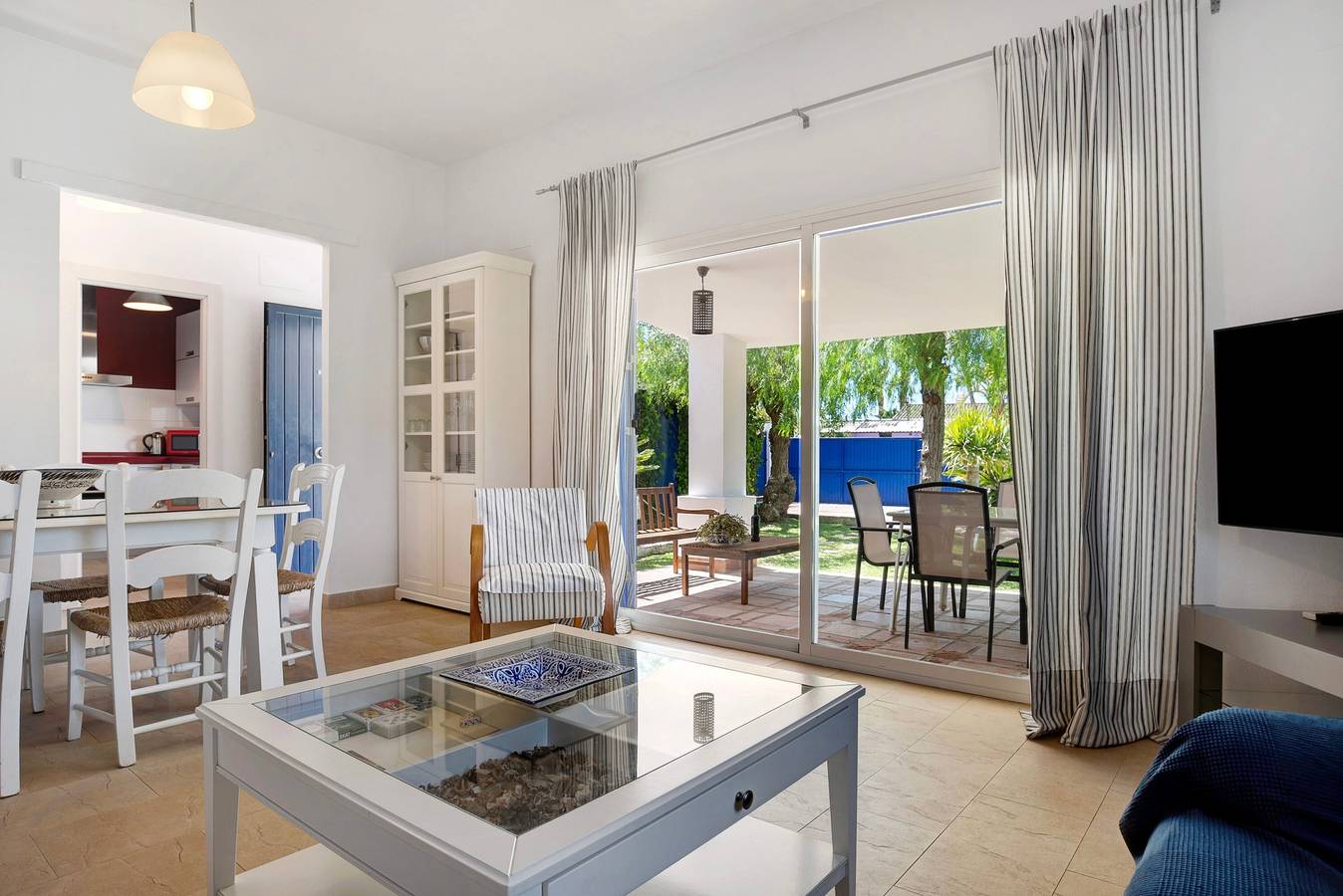 Villa 'Amura - Solo Familias' con piscina privada, Wi-Fi y aire acondicionado in Conil de la Frontera, Costa de la Luz