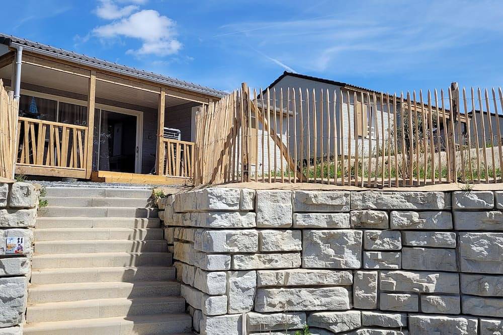 Chalet tranquilo de 2 habitaciones con piscina, cerca del Golfo de Morbihan in Arzal, Côte des Mégalithes