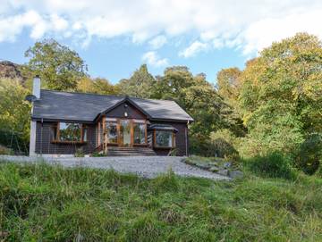 Log Cabin for 8 People in Highlands, Scotland, Photo 1