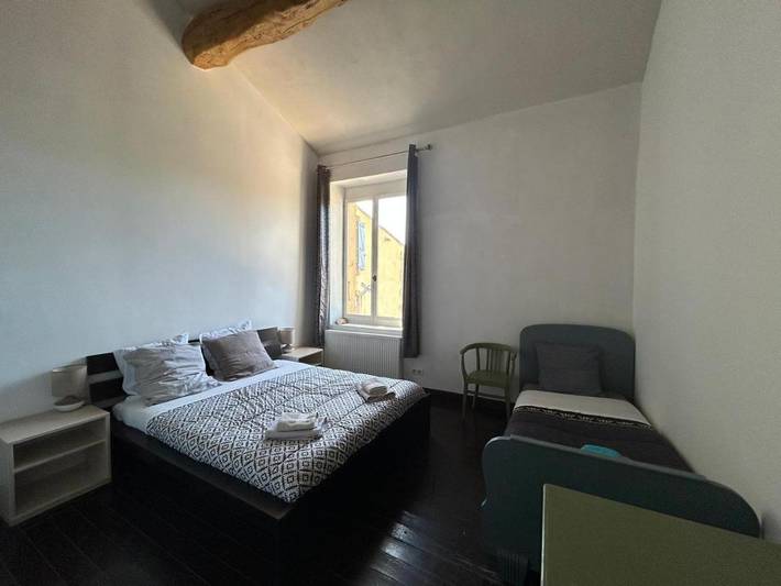 Location de vacances pour 9 personnes, avec jardin et vue, animaux acceptés à Azille - 3