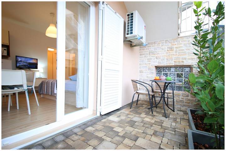 Studio für 2 Personen, mit Terrasse - 1