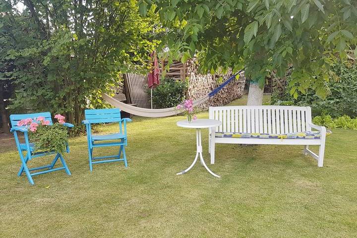 Ganze Wohnung, Ferienhaus Hildegard - Ferienwohnung "am Altmühlsee" 1Zi-Whg mit großem Garten in Muhr am See, Fränkisches Seenland