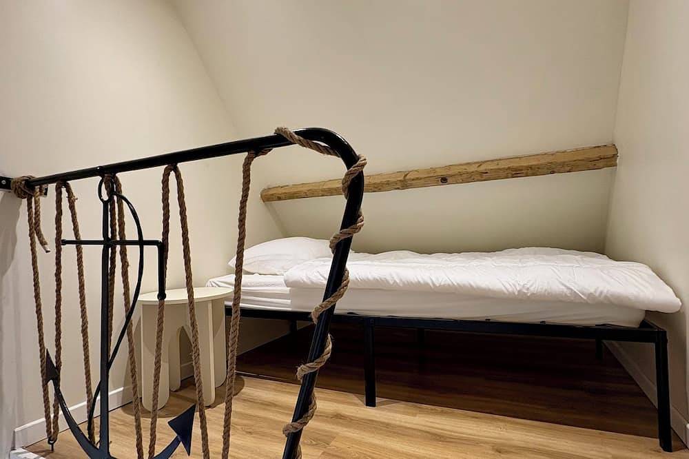\"La Cahute in Ambleteuse, Boulogne-sur-Mer region