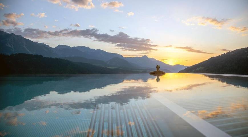 Hotel für 2 Personen, mit Pool und Sauna sowie Garten und Whirlpool in Rohrmoos