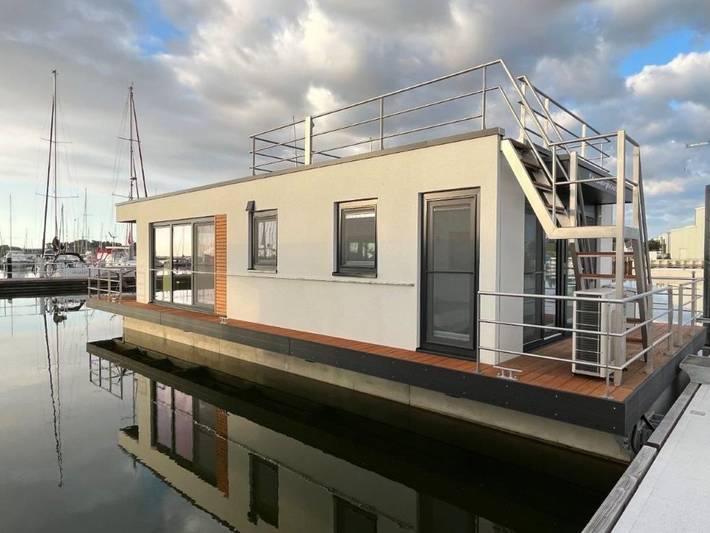 Ferienwohnung für 4 Personen, mit Balkon und Terrasse sowie Sauna und Seeblick in Kröslin - 4