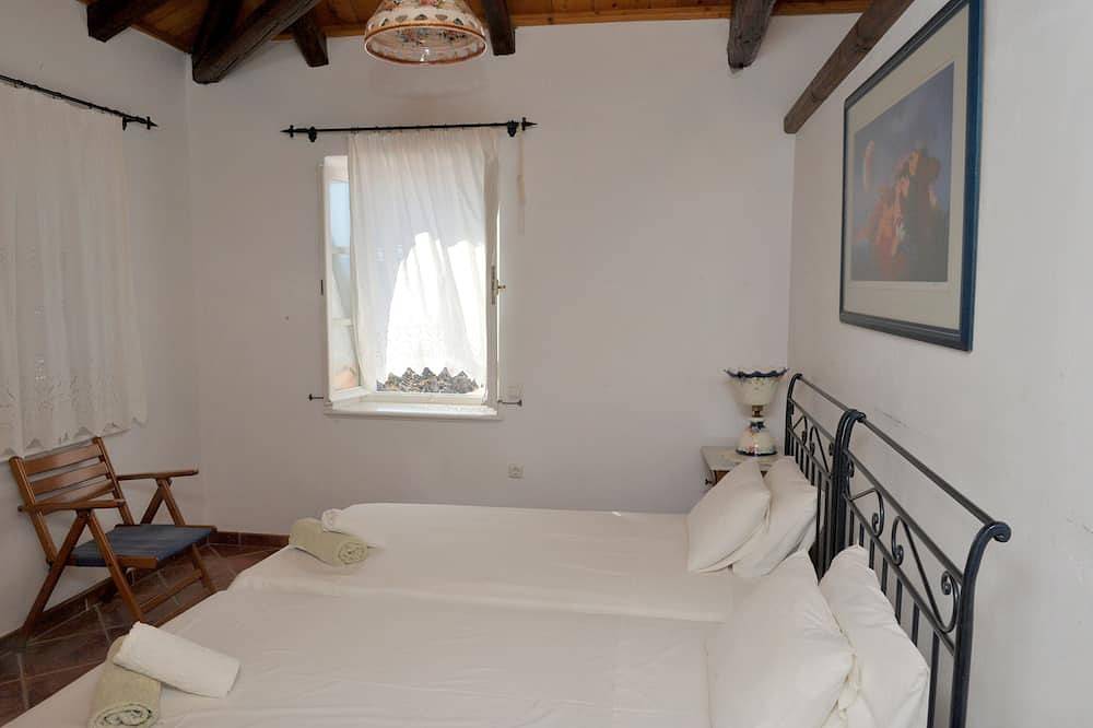 Villa Athina Recommended For Families. Is A Detached Stone House Near Sea Side in Hydra
