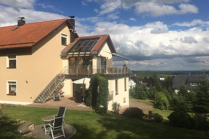 Ferienwohnung für 2 Personen, mit Garten und Terrasse