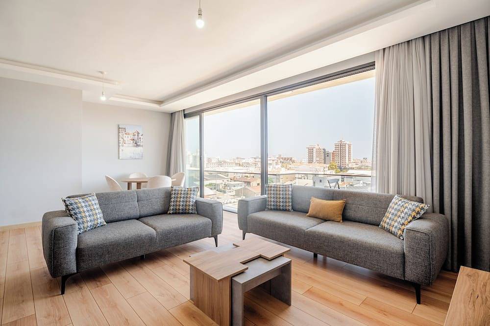 Appartement entier, Luxury & Comfort: 2Br Apt with Full Ac & Sea View in Famagouste, Chypre du Nord