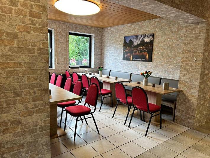 Ferienhaus für 24 Personen, mit Garten und Pool sowie Sauna, kinderfreundlich in Herzberg am Harz - 4