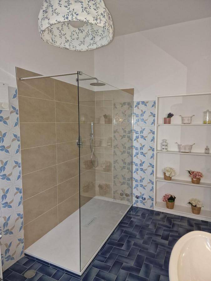 Gîte pour 2 personnes, avec vue ainsi que jardin et piscine à San Gimignano - 4