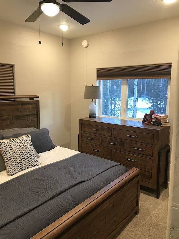 Built in 2021. Beautiful Wooded Lot. Minutes to Kenai, Soldotna & Kasiloff. in Kenai Peninsula