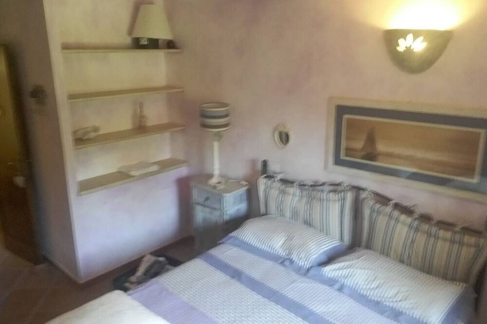 Appartement entier, Appartement trois pièces Giardino \"Il Borgo\" à quelques pas de la mer in Porto Pollo, Palau (Sardaigne)