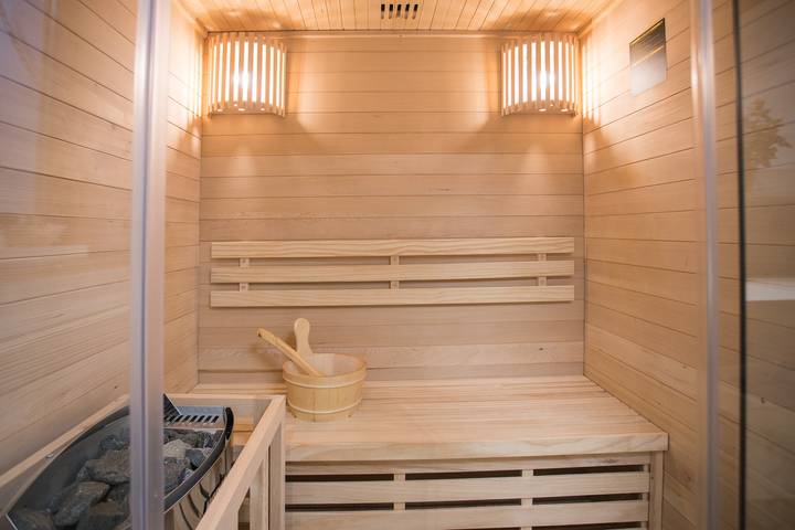 Ferienhaus für 6 Personen, mit Sauna und Terrasse sowie Balkon/Terrasse in Winterberg - 4