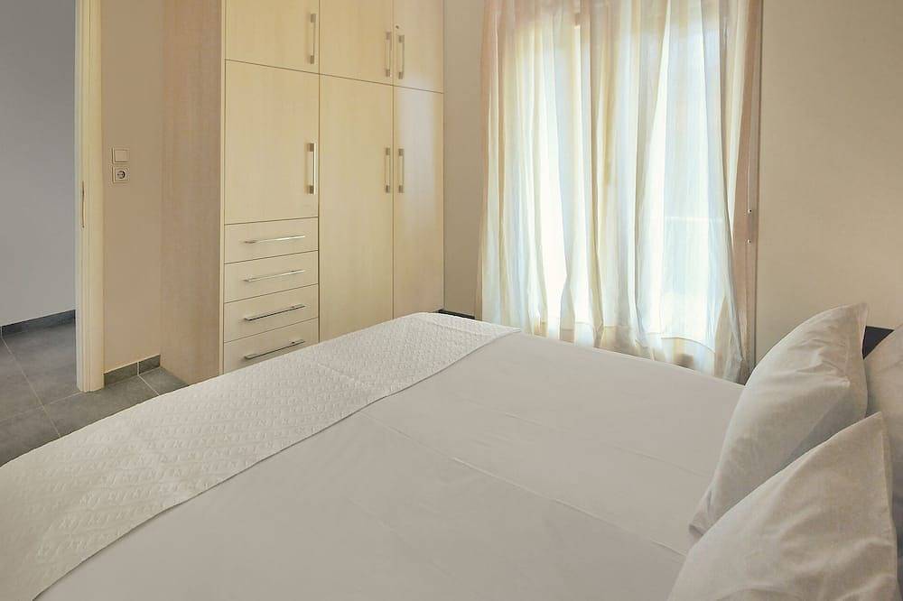 Entire apartment, Balconies on Sea - The Blue Apartment in Skala Sotiros, Thassos