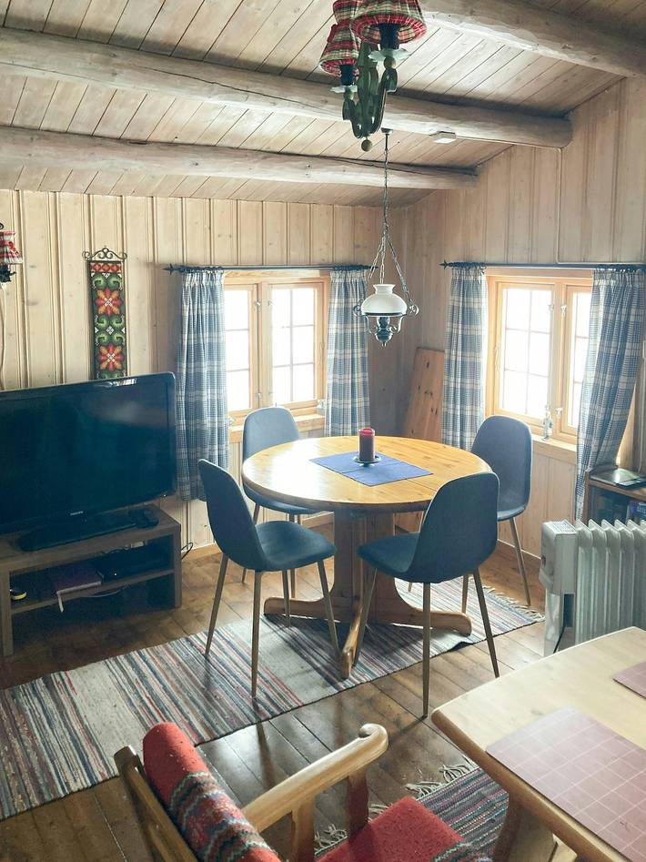 Traditionelle Hütte in Nøsterbølia in Uvdal, Nore og Uvdal