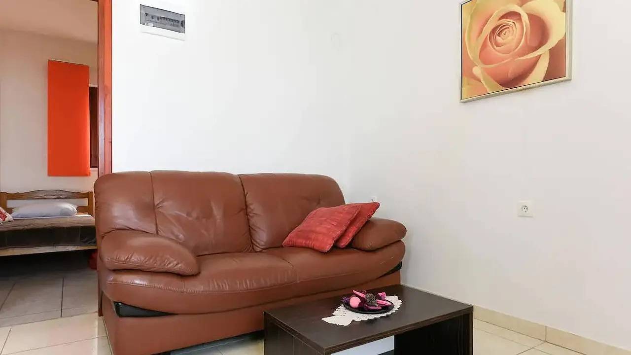 Ganze Ferienwohnung, Ferienwohnung für 4 Personen (48 m²) in Preko in Plaža Jaz, Poljana