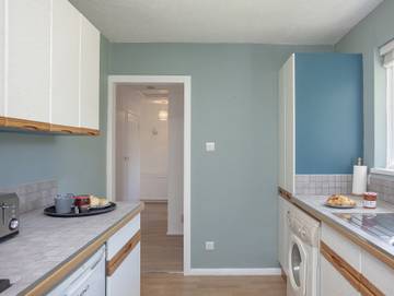 Bungalow for 4 People in Brixham, South West England, Photo 4