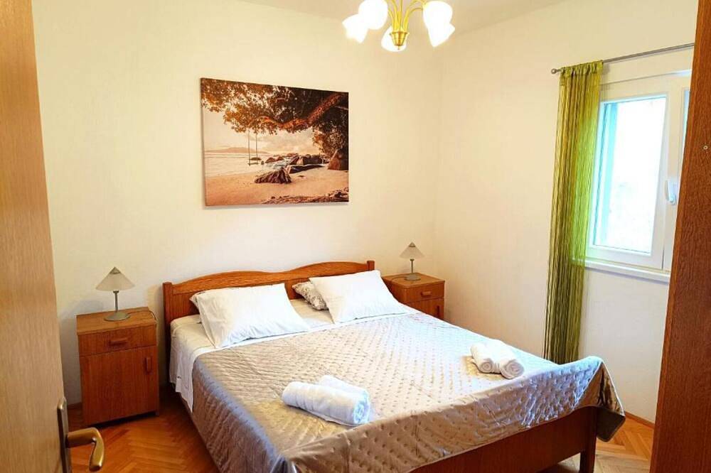 Ganze Wohnung, Adam Apartment Near the Airport - Twobedroom Apartment in Kastel Novi, Kaštela