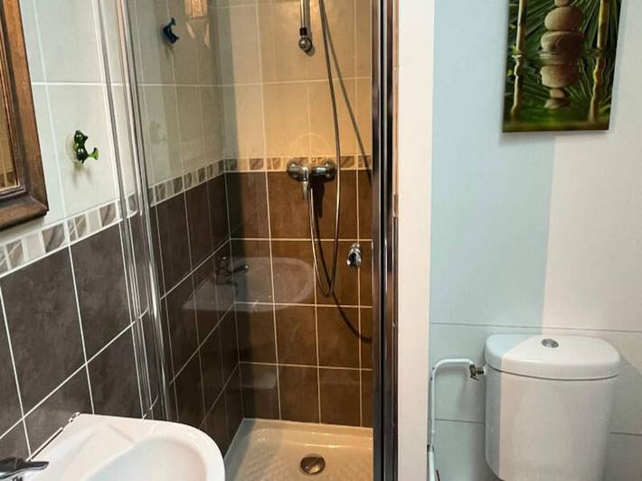 Gîte pour 9 personnes, avec terrasse, adapté aux familles dans Le Lioran - 4
