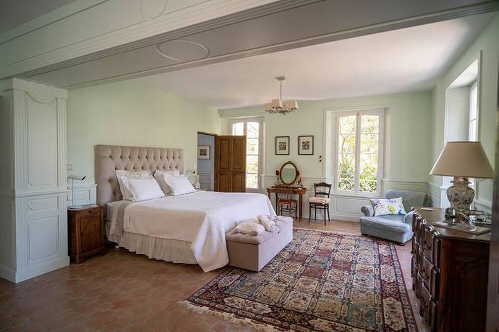 Château pour 10 personnes, avec jardin en Provence-Alpes-Côte d'Azur - 3