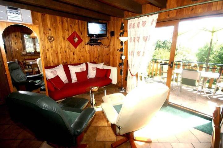 Gîte pour 4 personnes, avec Terrasse et Jardin à Hommert - 3
