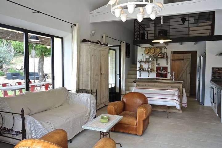 Gîte pour 6 personnes, avec jardin à Saint-Pantaléon - 3