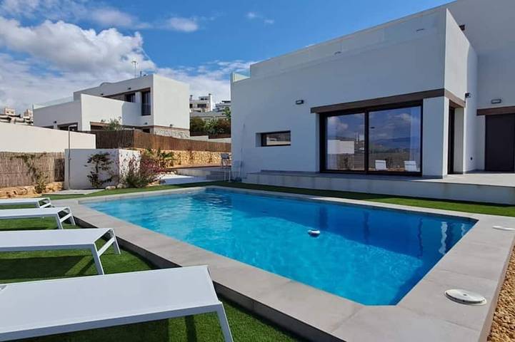 Villa für 14 Personen, mit Garten - 1