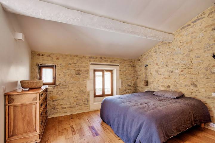 Location de vacances pour 6 personnes, avec jardin et balcon à Aureille - 2