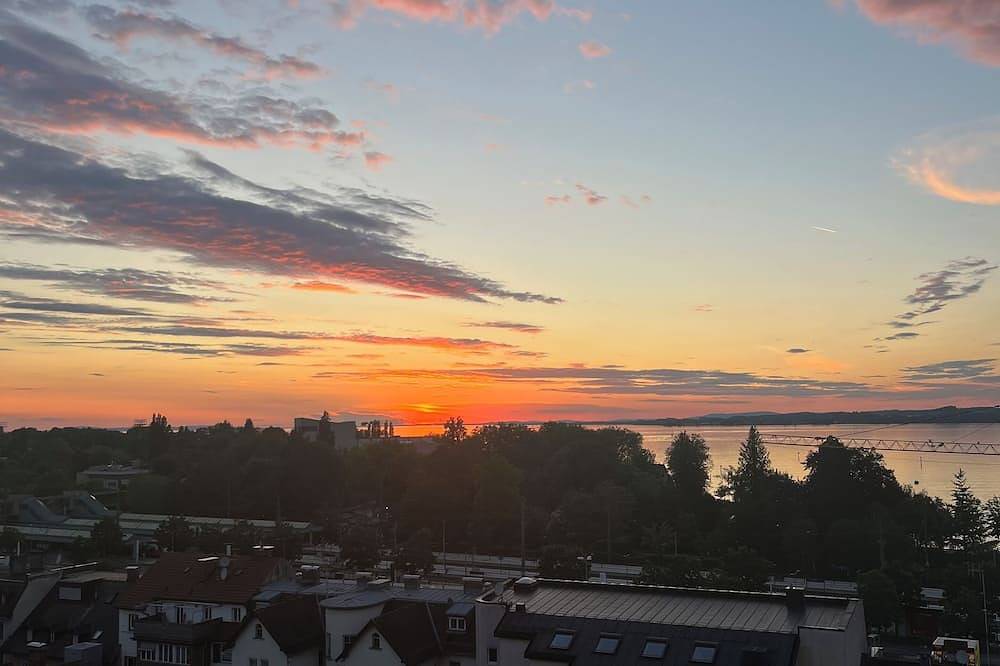 Apartamento entero, Master Suite with Balcony and ultimate vue in Bregenz, Bodensee-Vorarlberg
