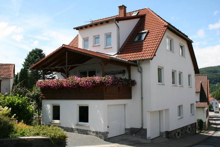 Ferienwohnung für 5 Personen, mit Garten und Terrasse in Lautertal