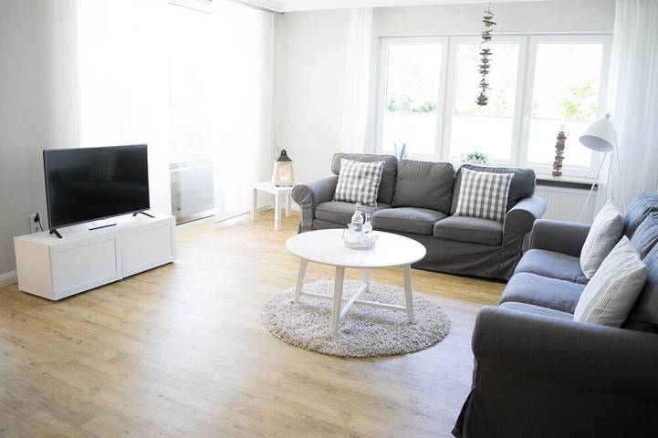 Ferienwohnung für 6 Personen, mit Terrasse und Sauna sowie Garten - 1