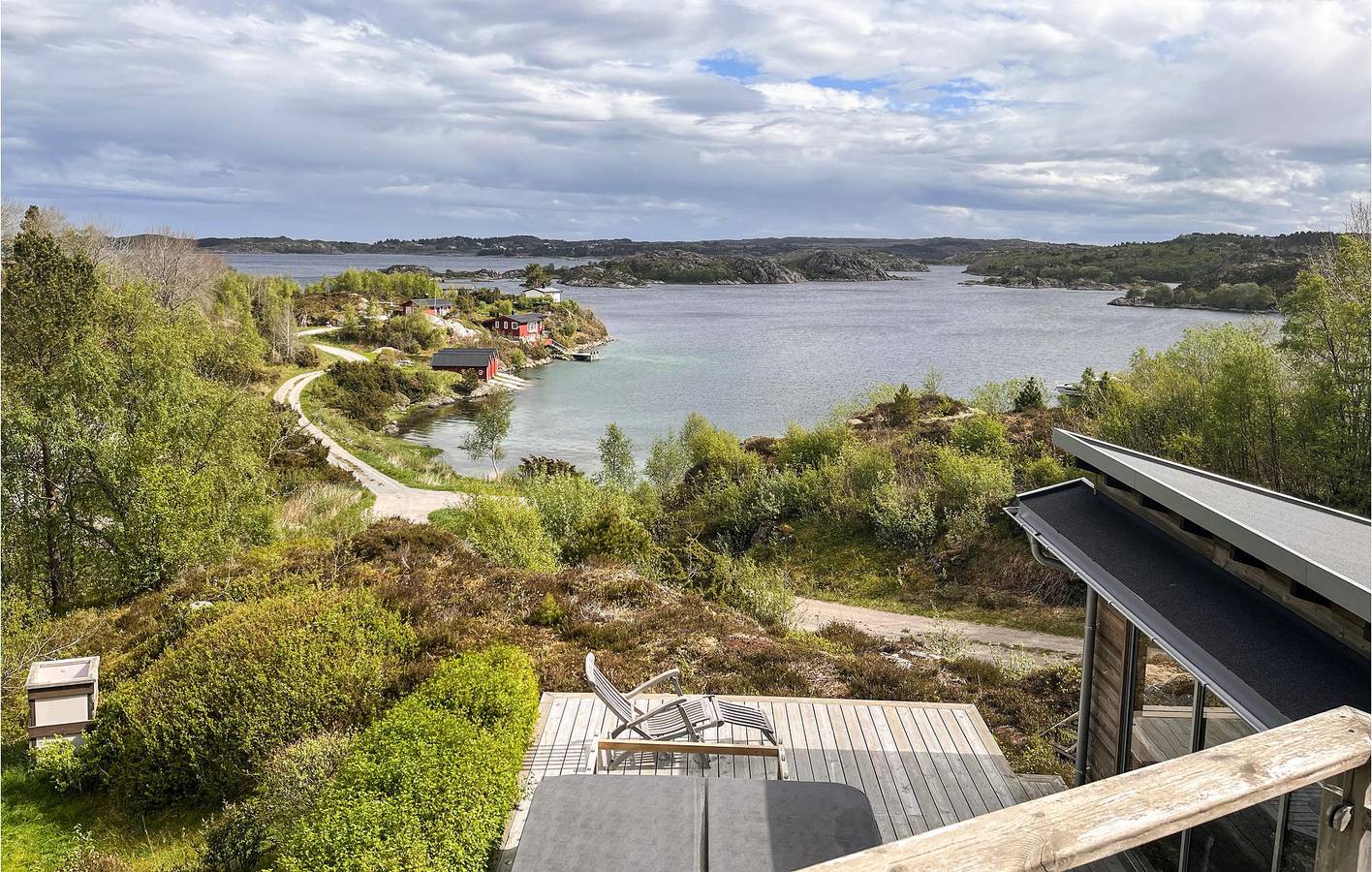 Ferienhaus für 10 Personen mit Garten in Hitra