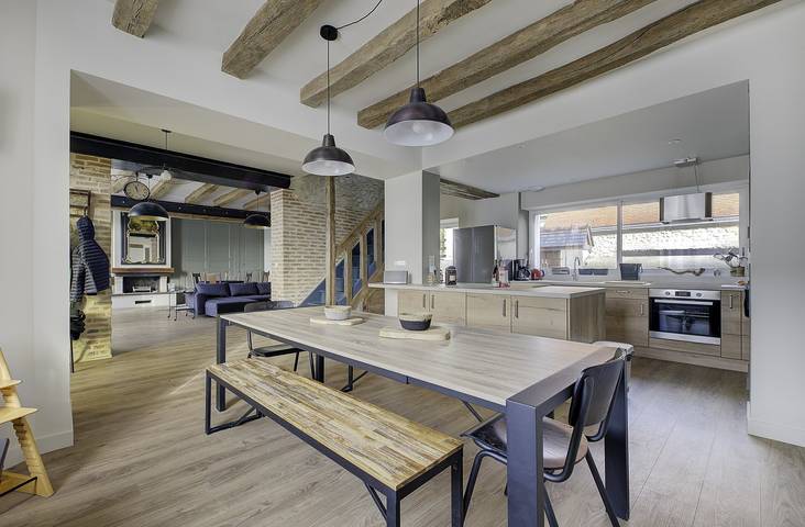 Gîte pour 10 personnes, avec jardin ainsi que terrasse et jacuzzi en Indre-et-Loire - 4