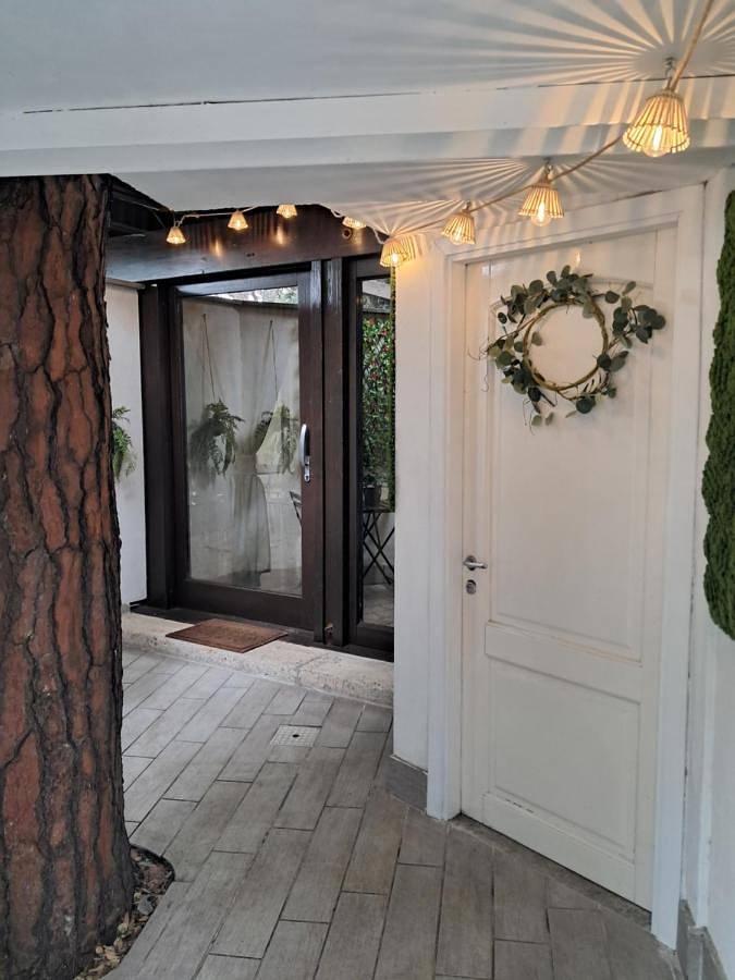 Villa für 4 Personen, mit Terrasse und Garten sowie Ausblick in Rom - 4