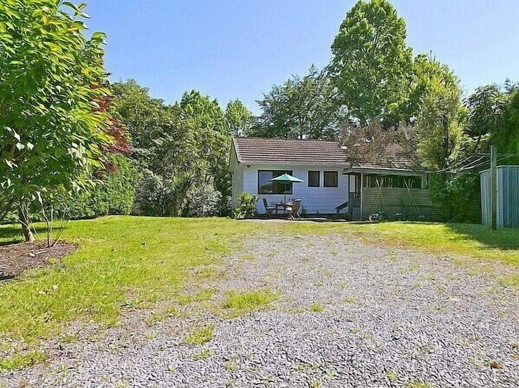 Matuku Hideaway - Taupo Holiday Home in Taupo, Taupo District