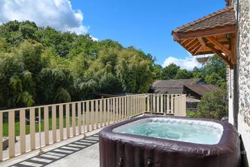 Gîte pour 10 personnes, avec jacuzzi et jardin, animaux acceptés à Pontcharra