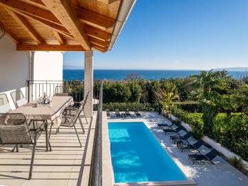 Ferienwohnung für 5 Personen, mit Garten und Balkon in Lovran