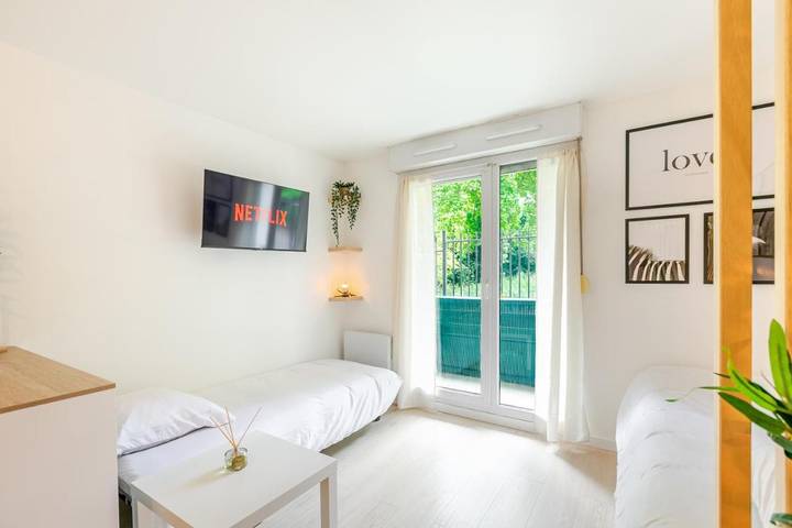 Gîte pour 2 personnes, avec terrasse dans Arnouville Les Gonesse - 2