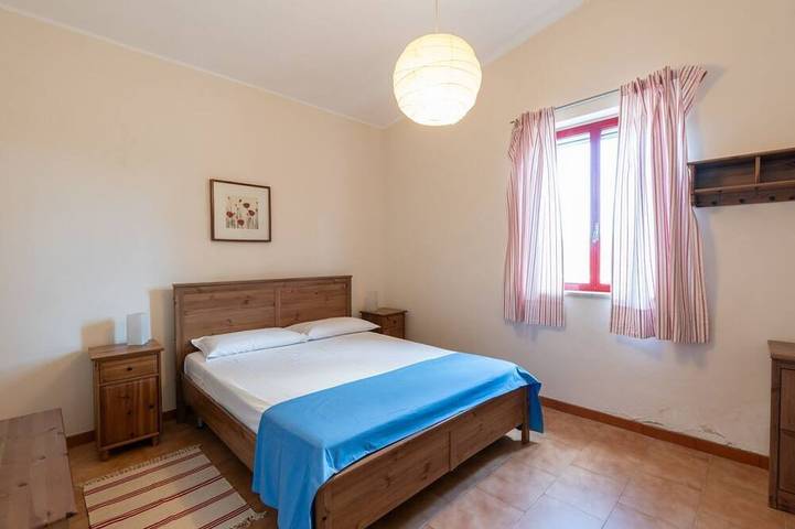 Ganze Wohnung, Guesthost - Oroverde Villa with Parking and Fireplace in Andria, Nationalpark Alta Murgia