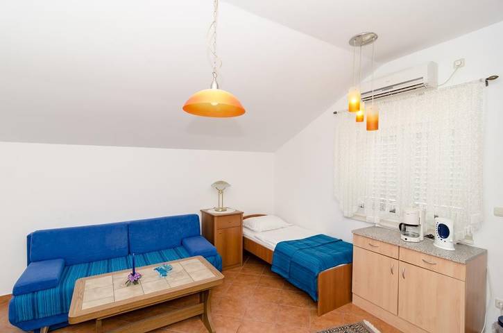 Ferienwohnung für 4 Personen, mit Meerblick und Balkon in Grad Dubrovnik