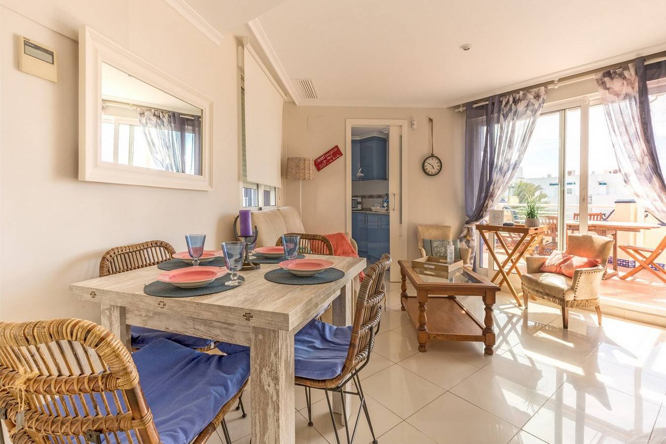 Apartamento inteiro, Anacasa Atico Mar Roja Medina Molins in El Palmar, Costa Blanca