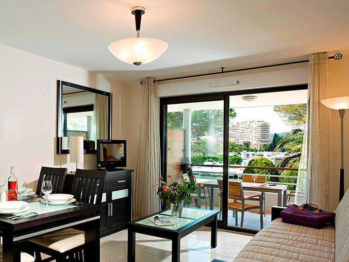 Location de vacances pour 6 personnes dans Port de Cannes Marina - 3