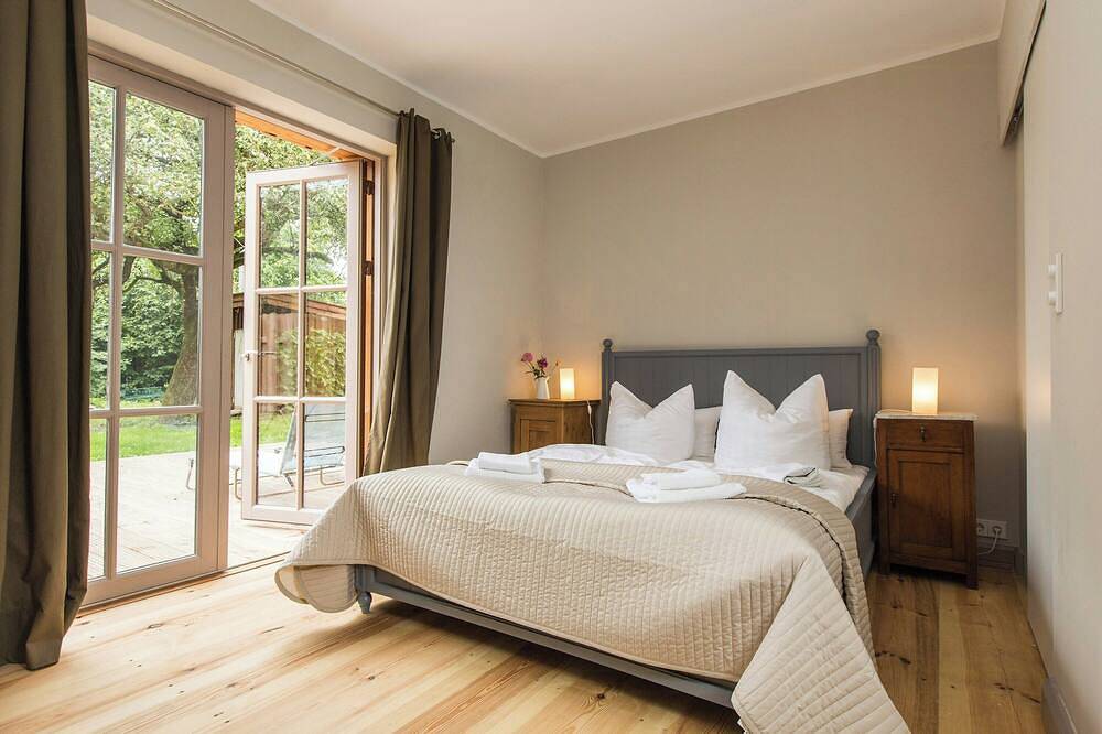 Ganze Wohnung, Ferienapartment mit Gartenterrasse und Sauna in Walow, Mecklenburgische Seenplatte