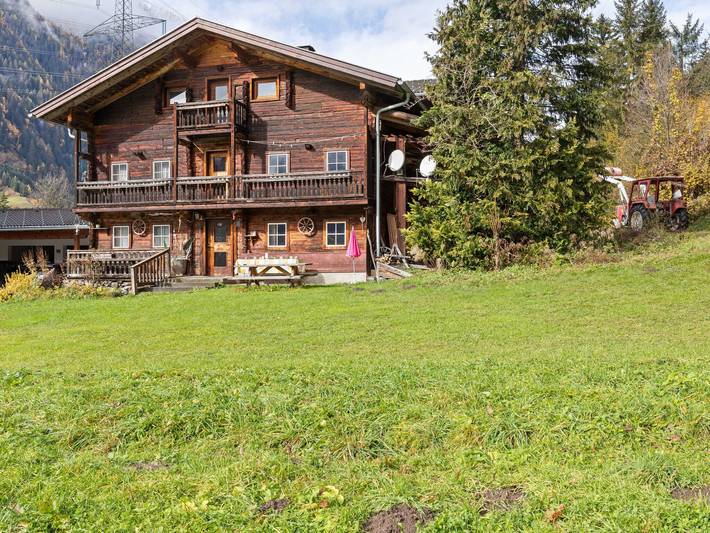 Ferienhaus für 8 Personen, mit Terrasse und Garten sowie Ausblick